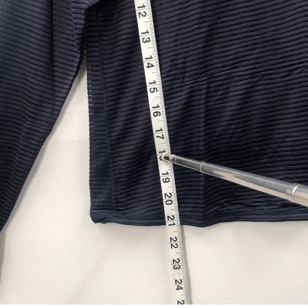 Lululemon Womens Navy blue  Pinstriped Long Sleeve Active Yog Size 6 - Picture 6 of 8